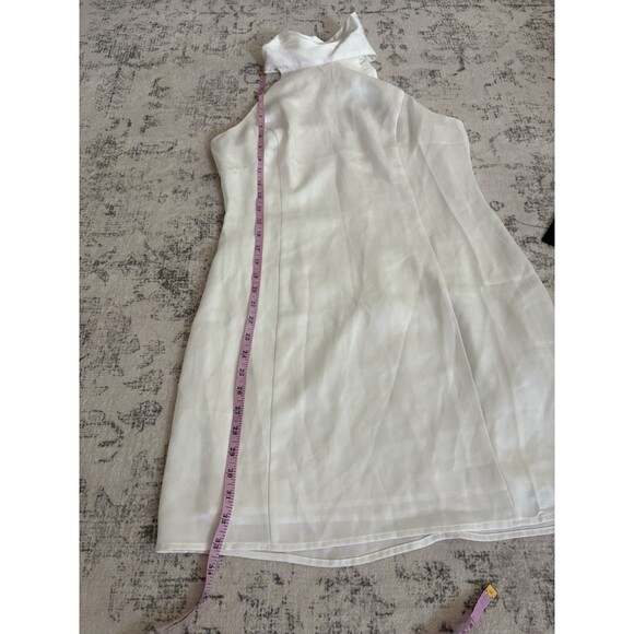 Elegant White Halter Dress - Picture 7 of 10